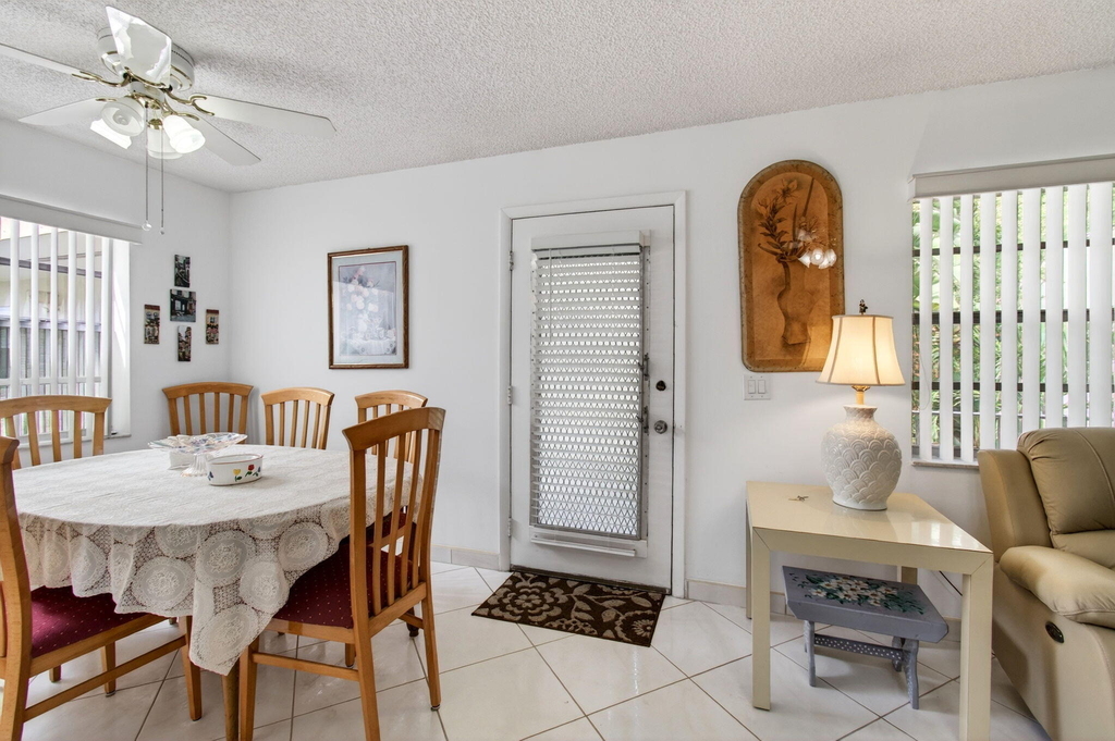 190 Piedmont D - Photo 2