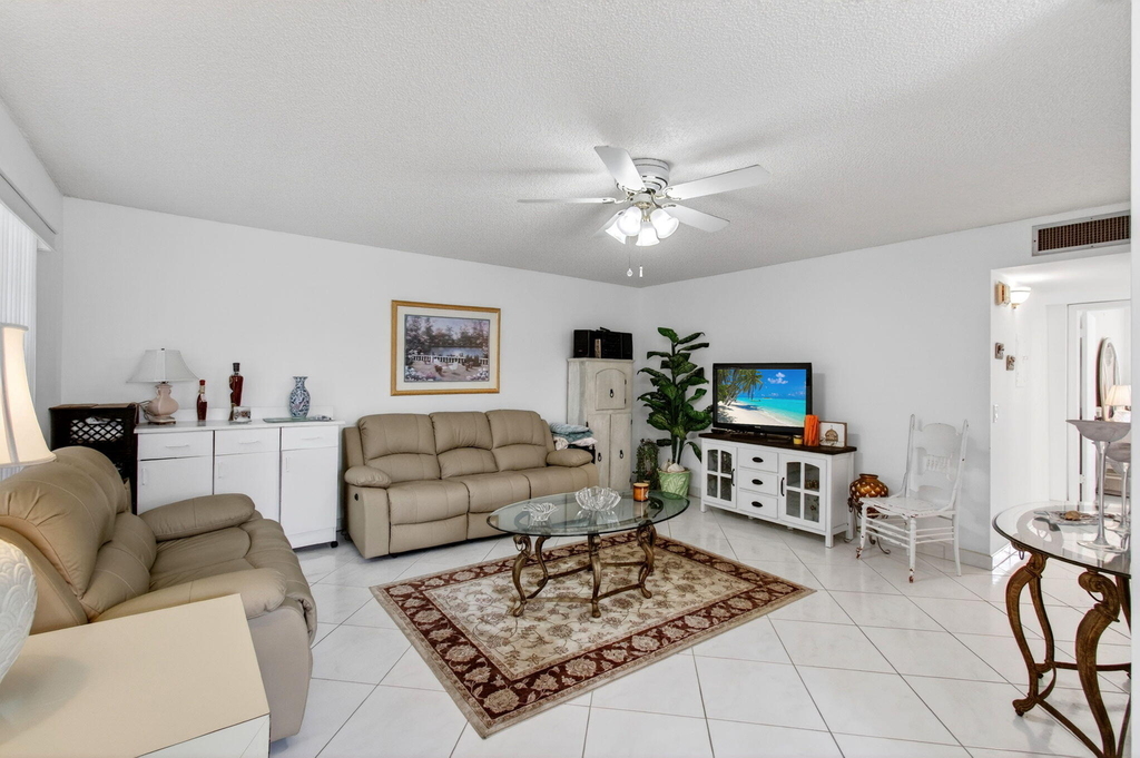 190 Piedmont D - Photo 4