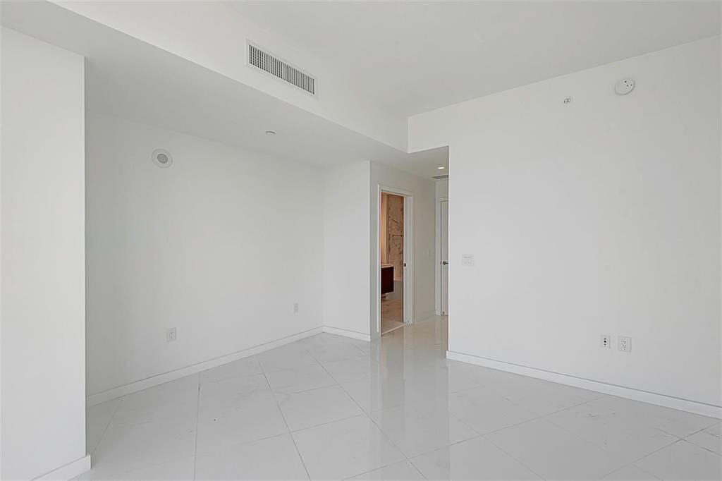 851 Ne 1st Avenue - Photo 19