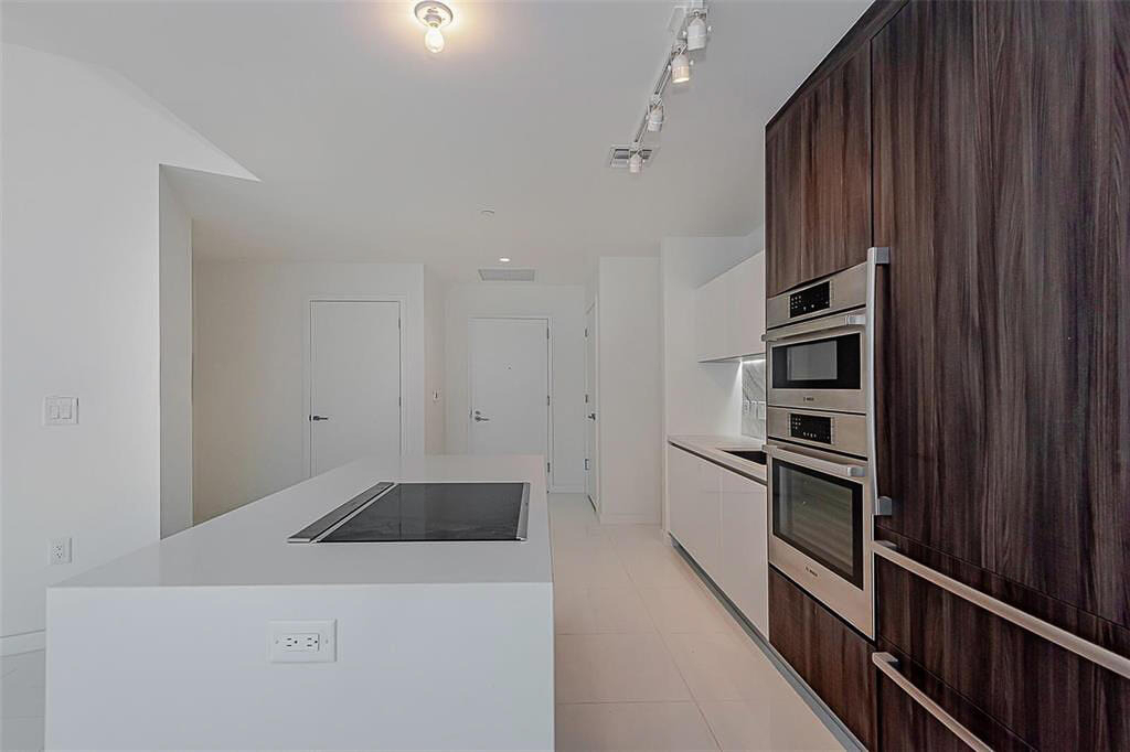 851 Ne 1st Avenue - Photo 7