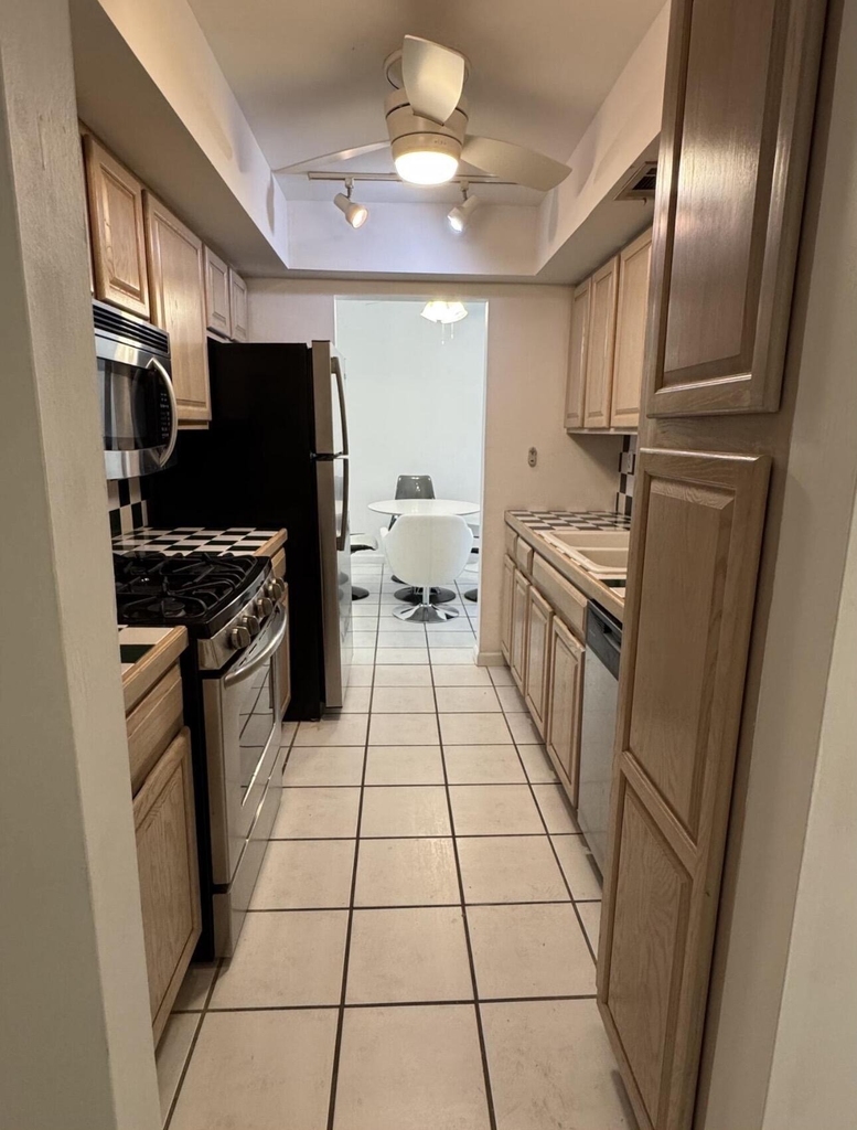 1601 S Flagler Drive - Photo 5