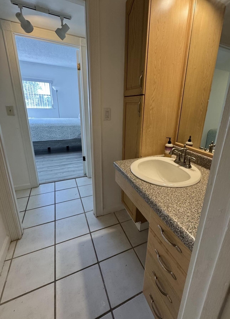 1601 S Flagler Drive - Photo 18