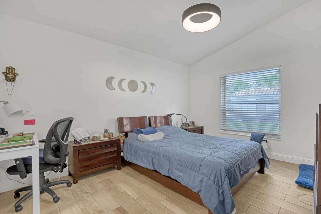 1784 Barnstable Road - Photo 15