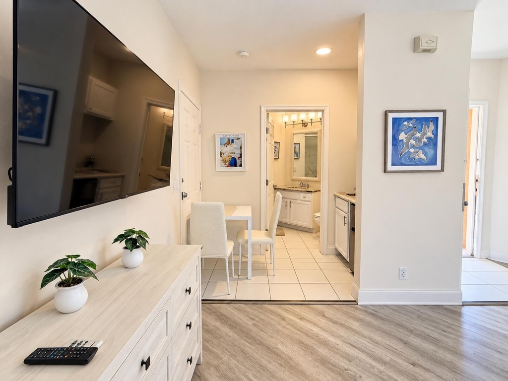 8358 Mulligan Circle - Photo 11
