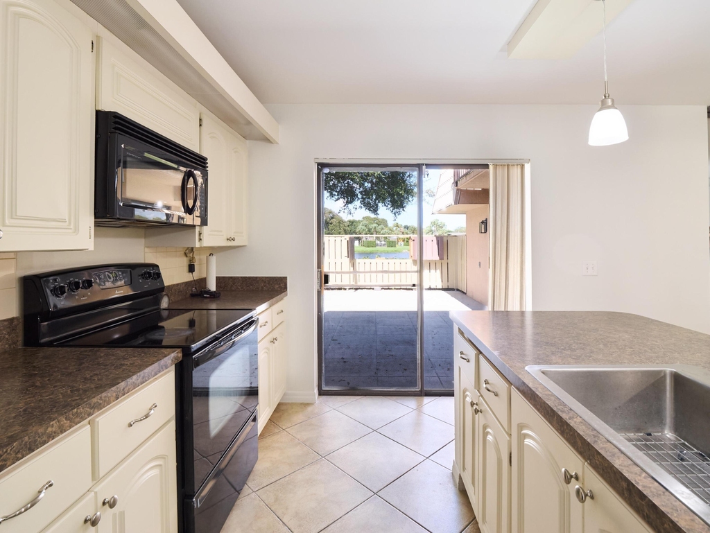 6209 62nd Way - Photo 14