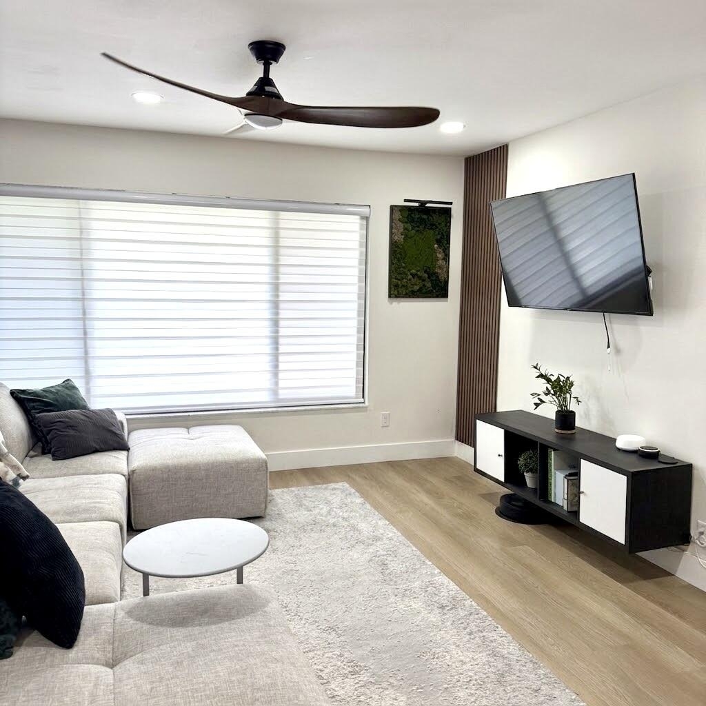 100 Sw 7th Street - Photo 2
