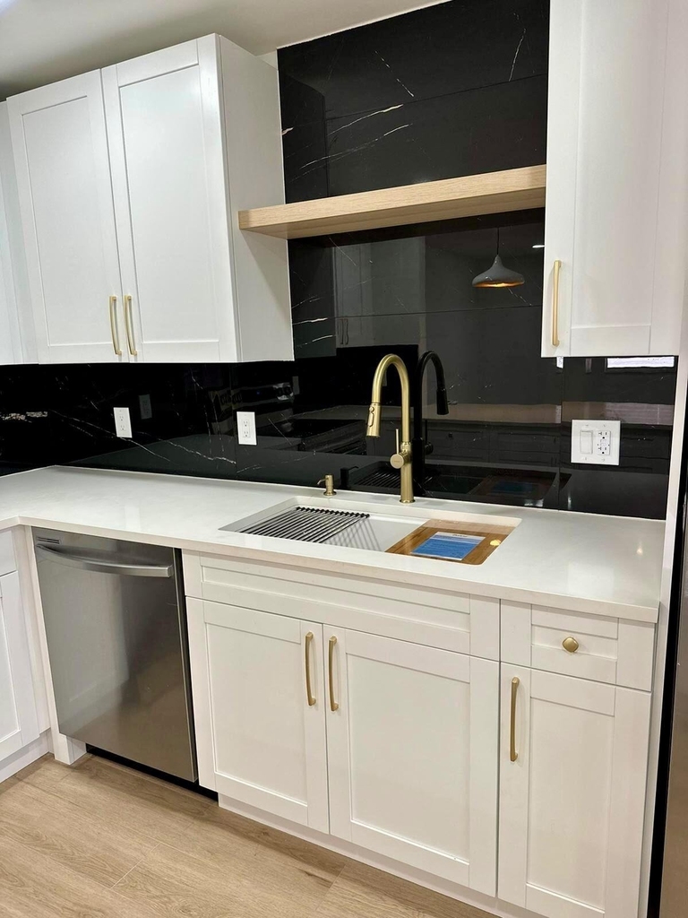 295 Brittany G Avenue - Photo 3