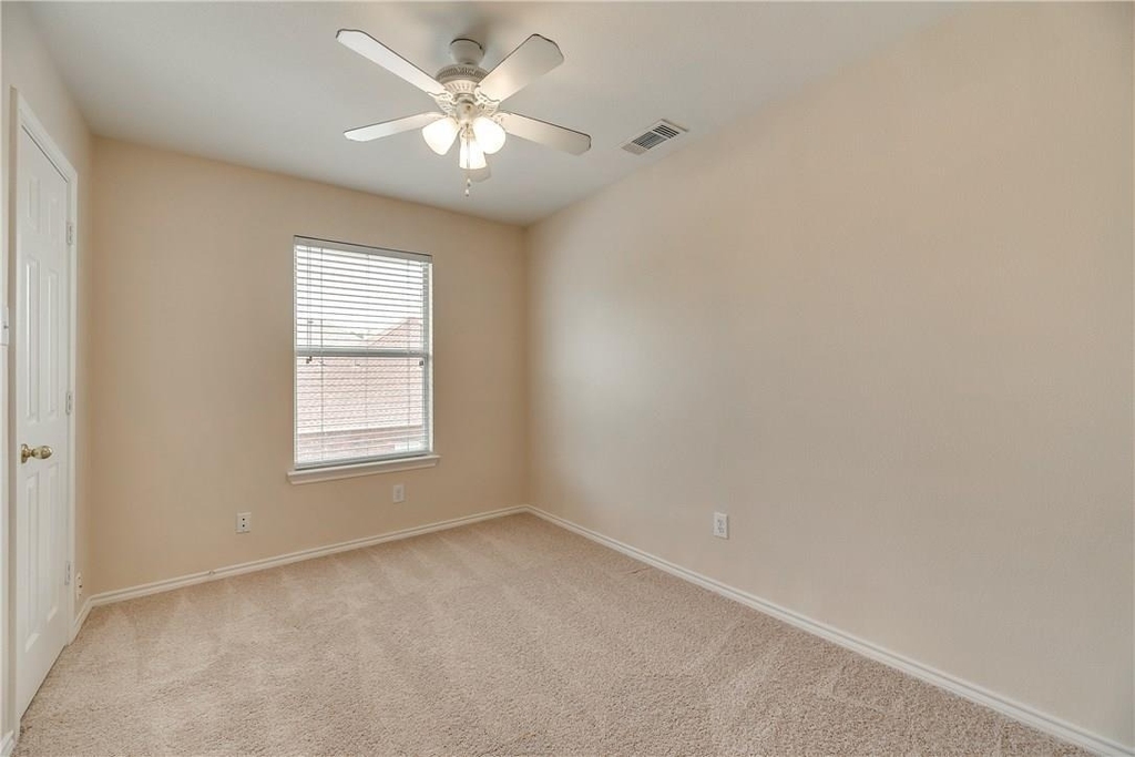 2609 Creekbend Drive - Photo 17