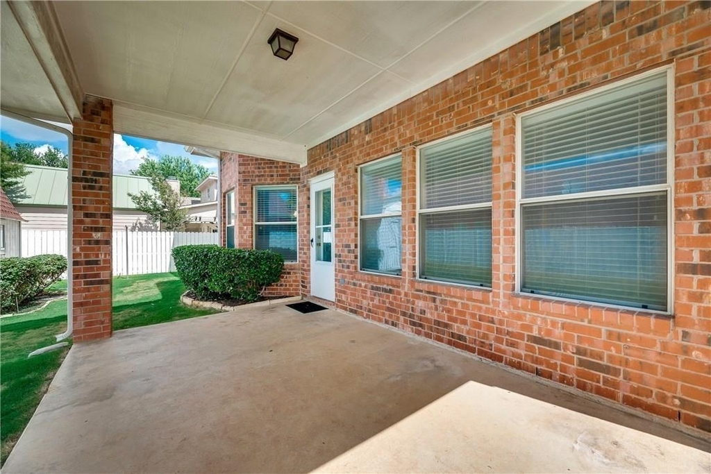 2609 Creekbend Drive - Photo 21