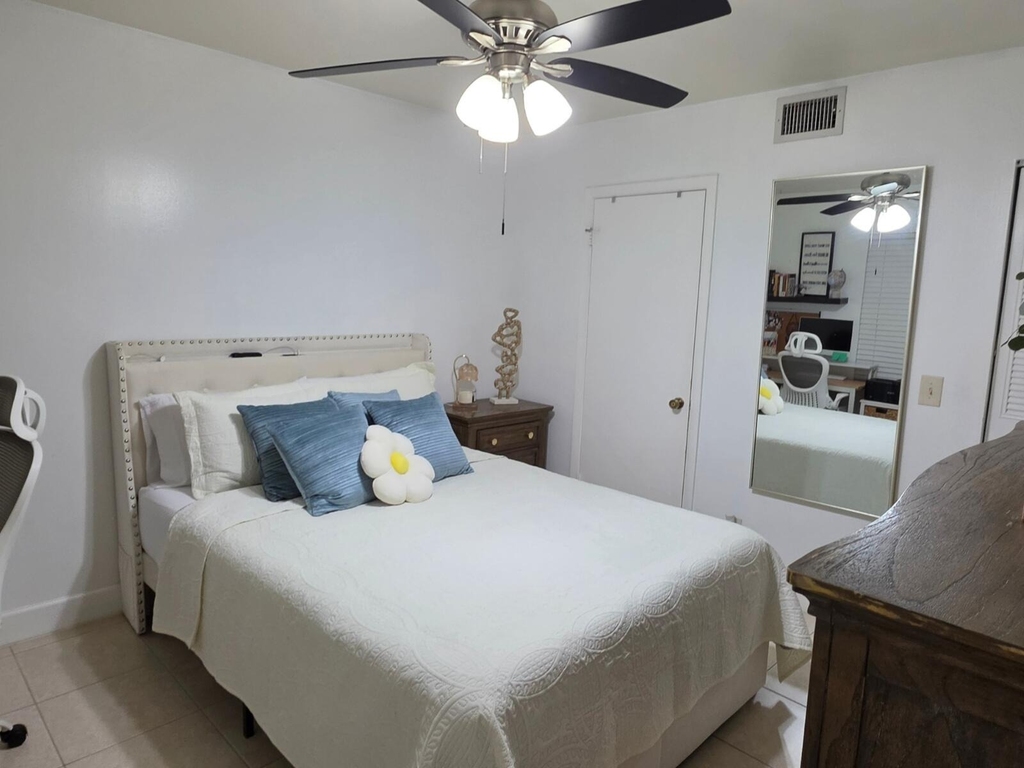 7101 Golf Colony Court - Photo 4