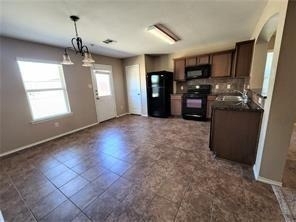 231 Belford Street S - Photo 2
