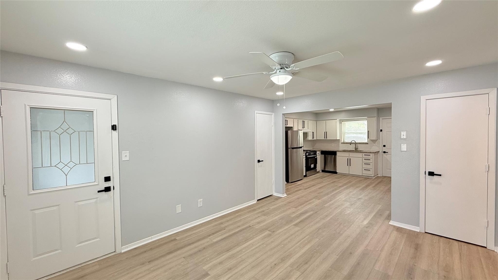 8001 Carrick Street - Photo 3