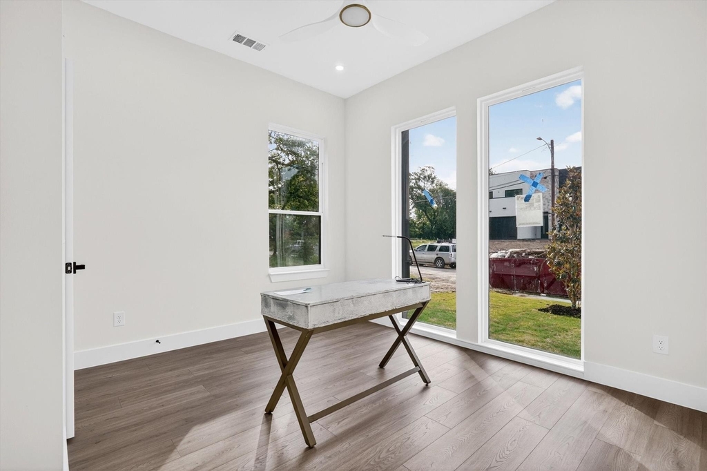 1621 Bannock Avenue - Photo 19