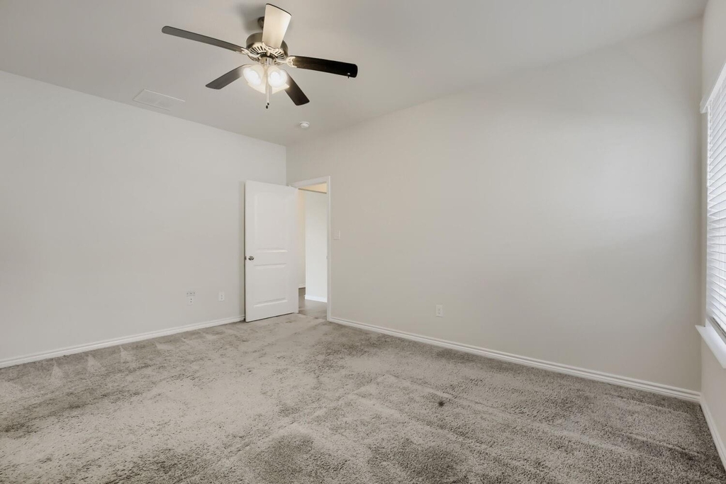 3212 Sweetwater Way - Photo 9