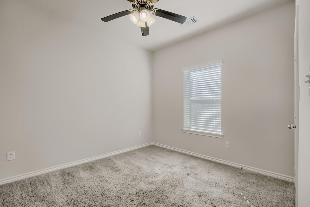 3212 Sweetwater Way - Photo 12