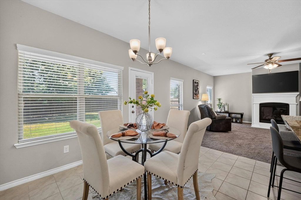 10317 Dimmit Place - Photo 7