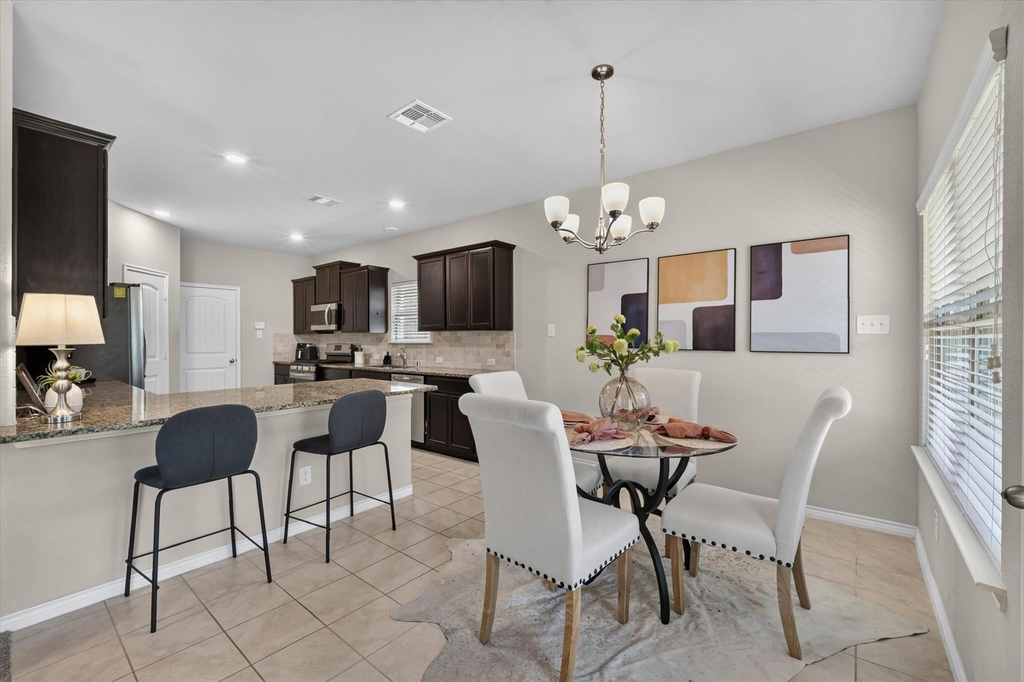 10317 Dimmit Place - Photo 2