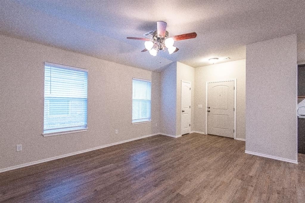 316 Chalk Hill Court - Photo 5
