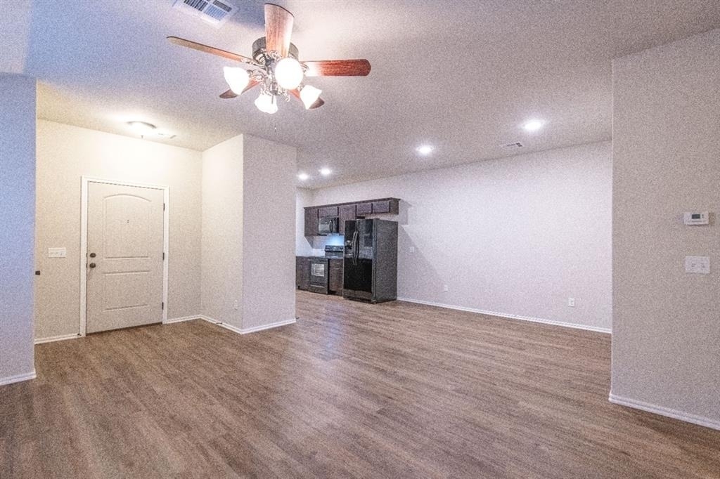 316 Chalk Hill Court - Photo 4