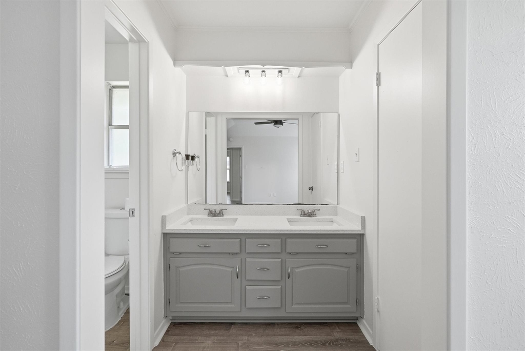 6106 Laredo Court - Photo 26