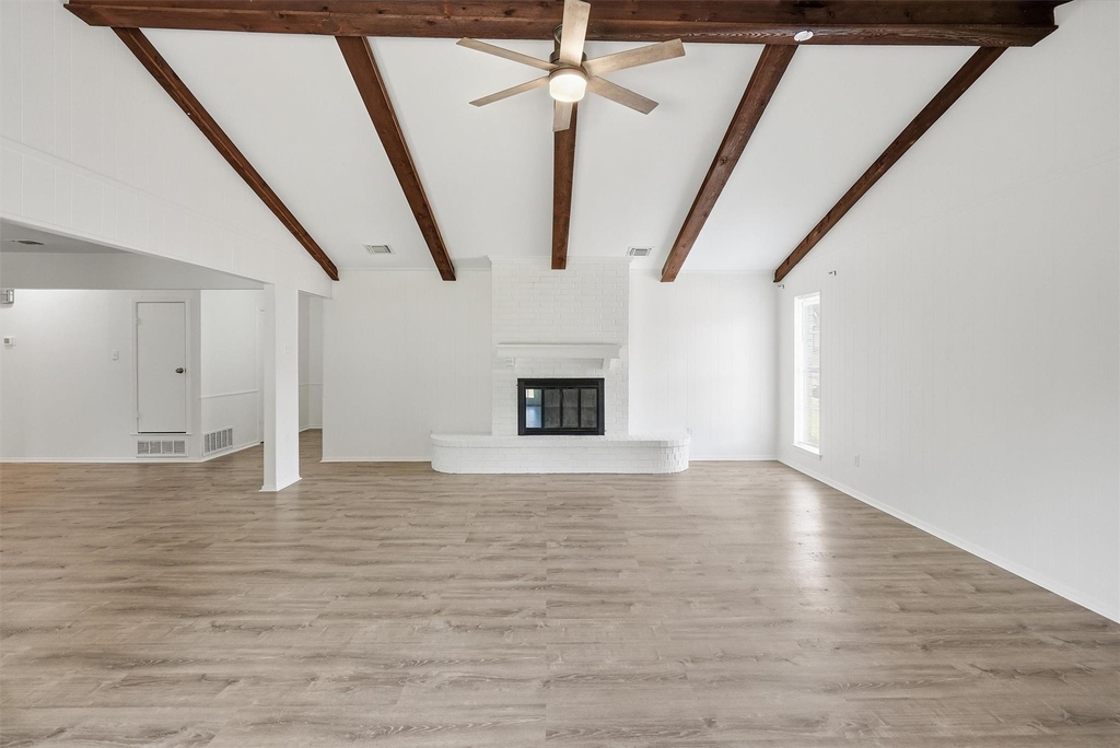 6106 Laredo Court - Photo 12