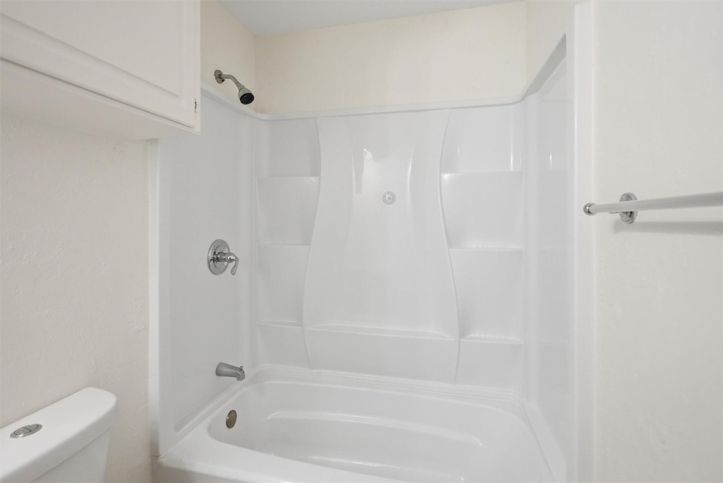 6106 Laredo Court - Photo 28