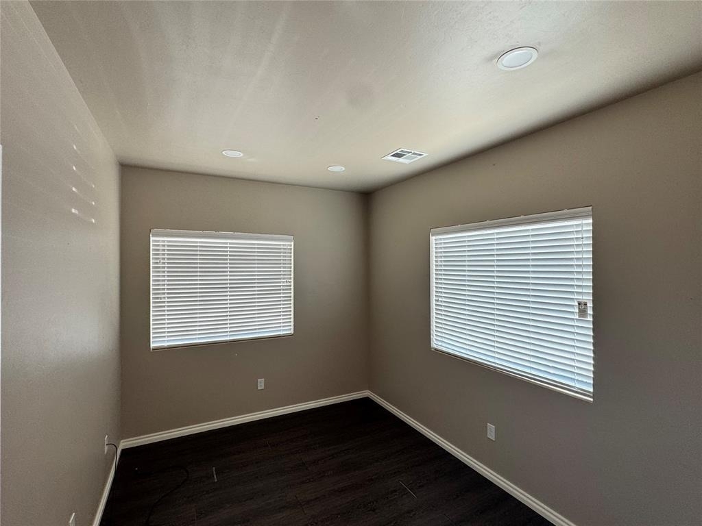 4107 N Council Road - Photo 2