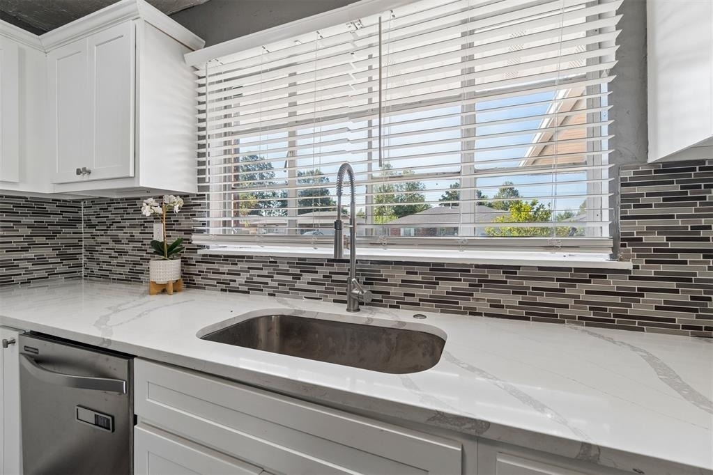 3717 Nw 58th Terrace - Photo 18