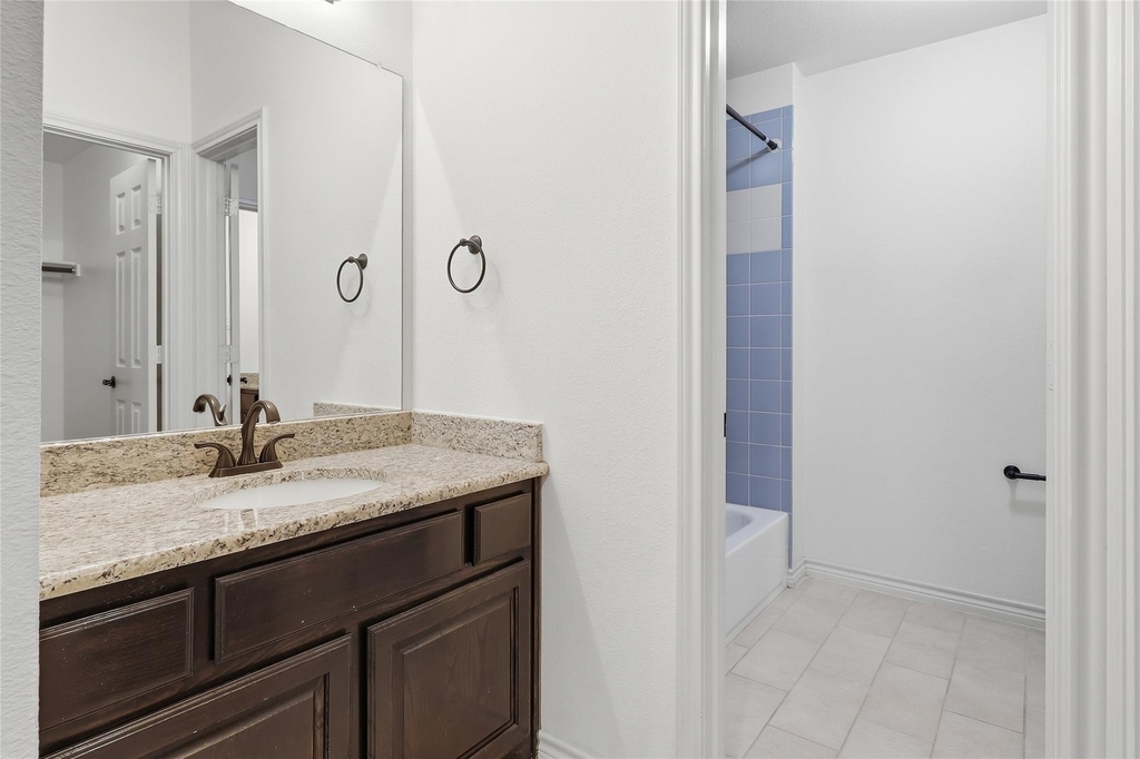 14785 Palm Desert Lane - Photo 30