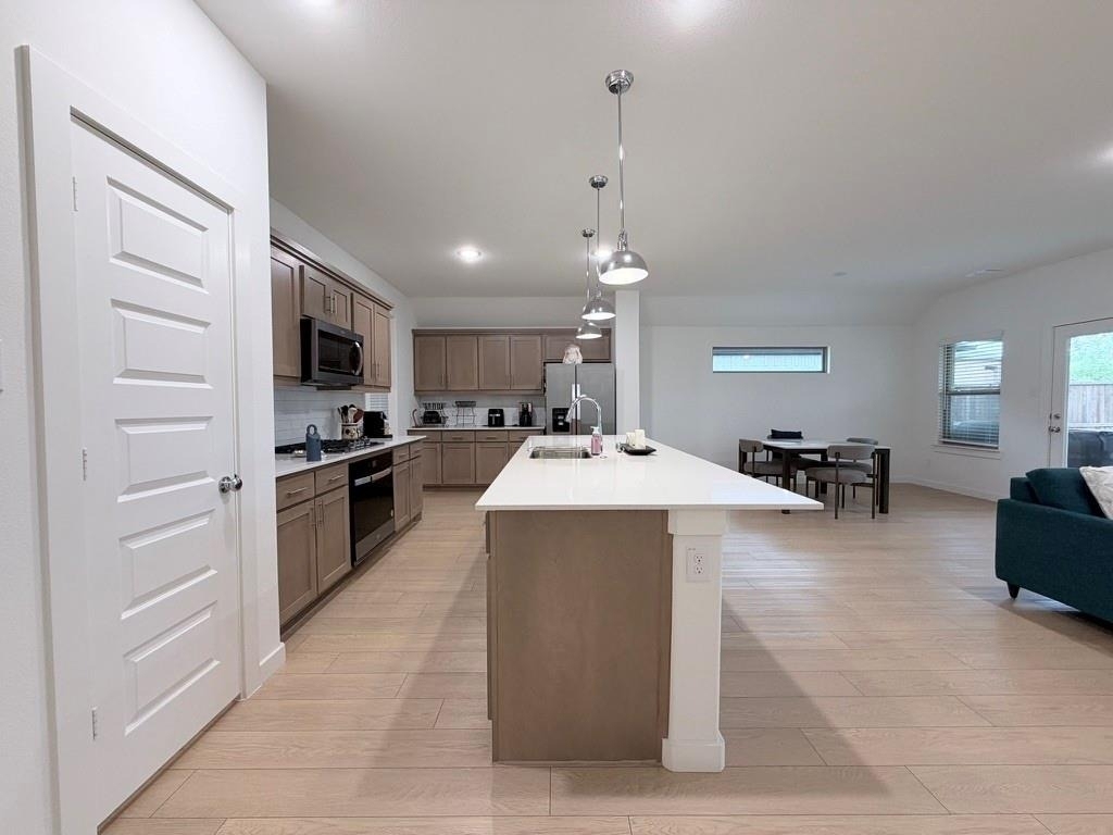 670 Parkside Drive - Photo 6