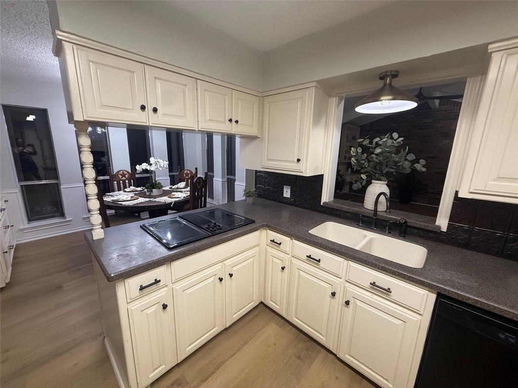4607 Sachse Road - Photo 31