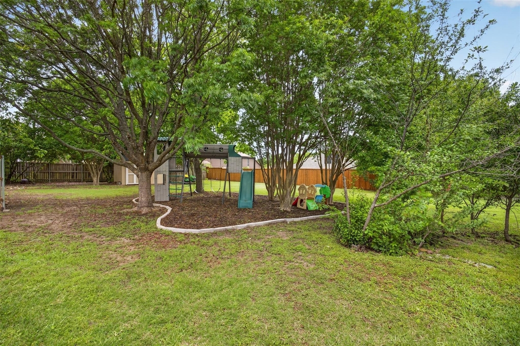 4607 Sachse Road - Photo 6