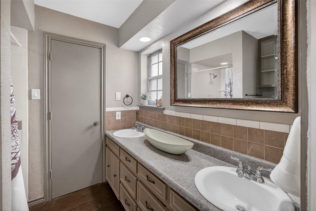 4607 Sachse Road - Photo 13