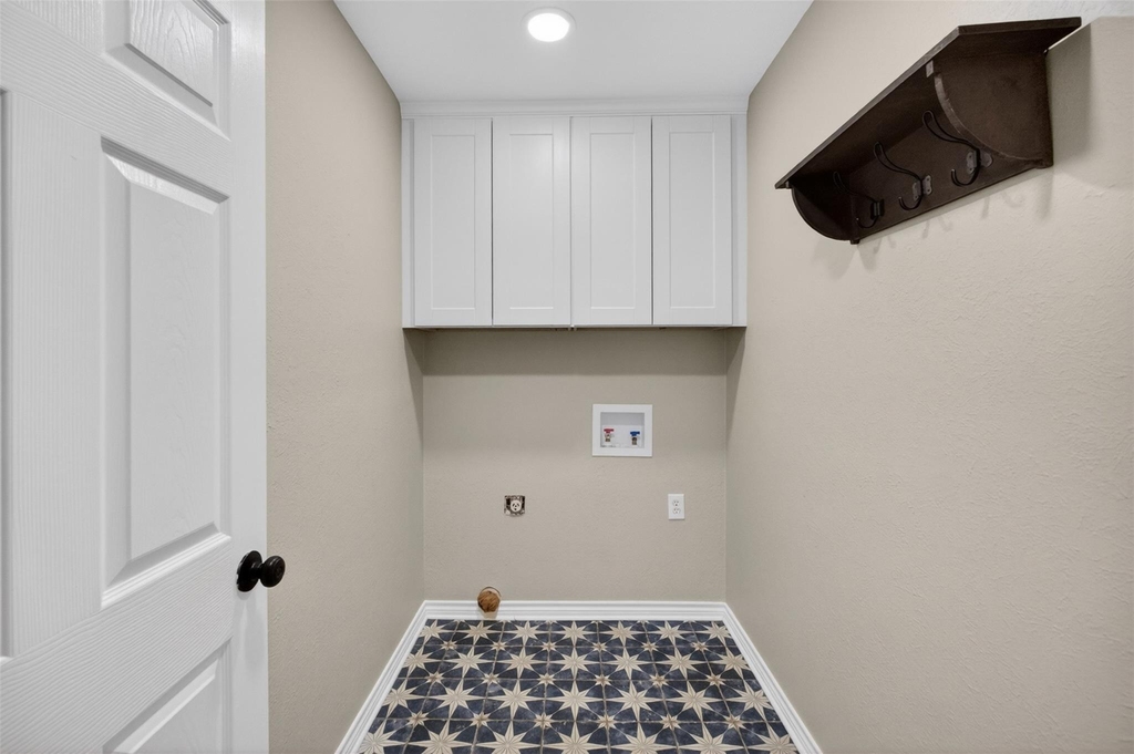 4607 Sachse Road - Photo 9