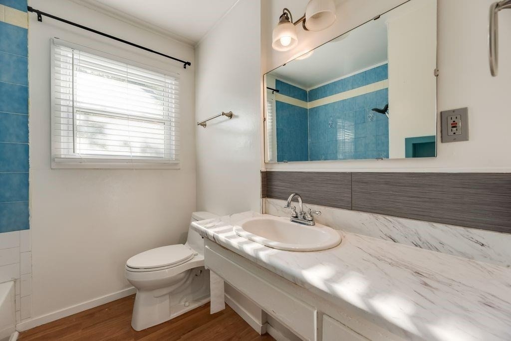 2217 Glenwood - Photo 19