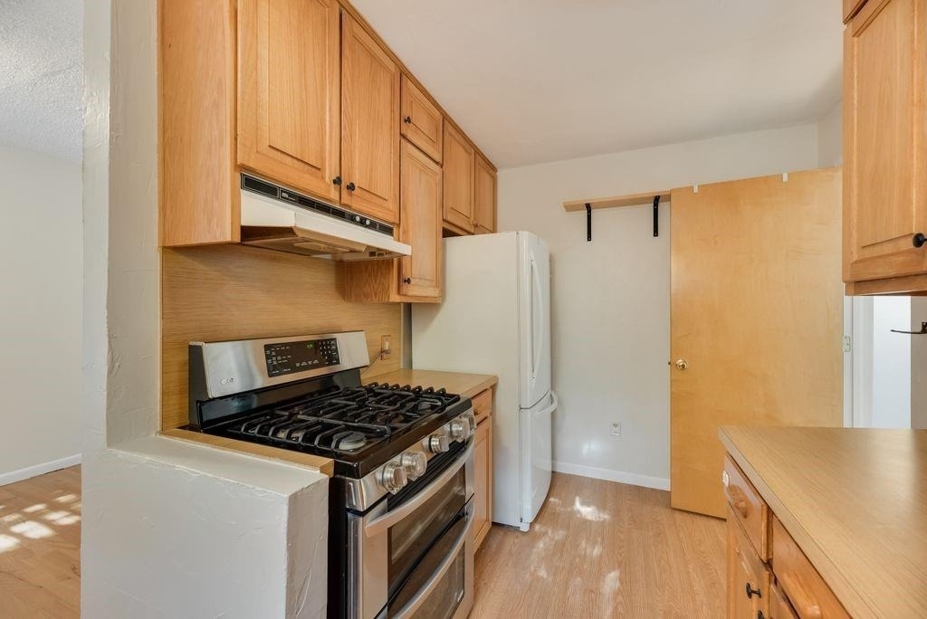2217 Glenwood - Photo 9