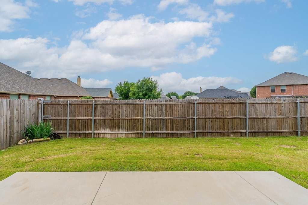 8817 Noontide Drive - Photo 26