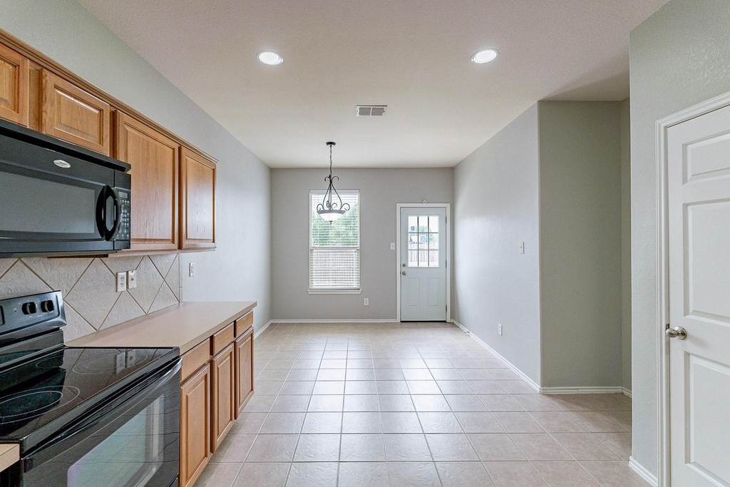 8817 Noontide Drive - Photo 9