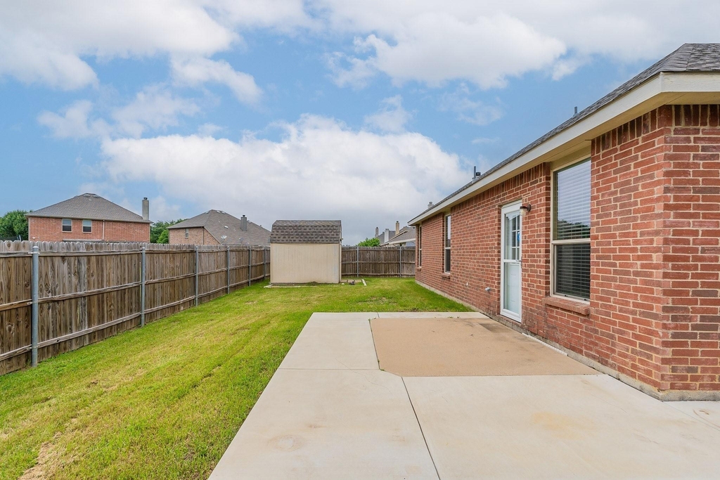 8817 Noontide Drive - Photo 24