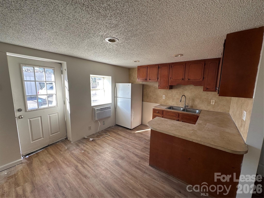 1305 W Front Street - Photo 3