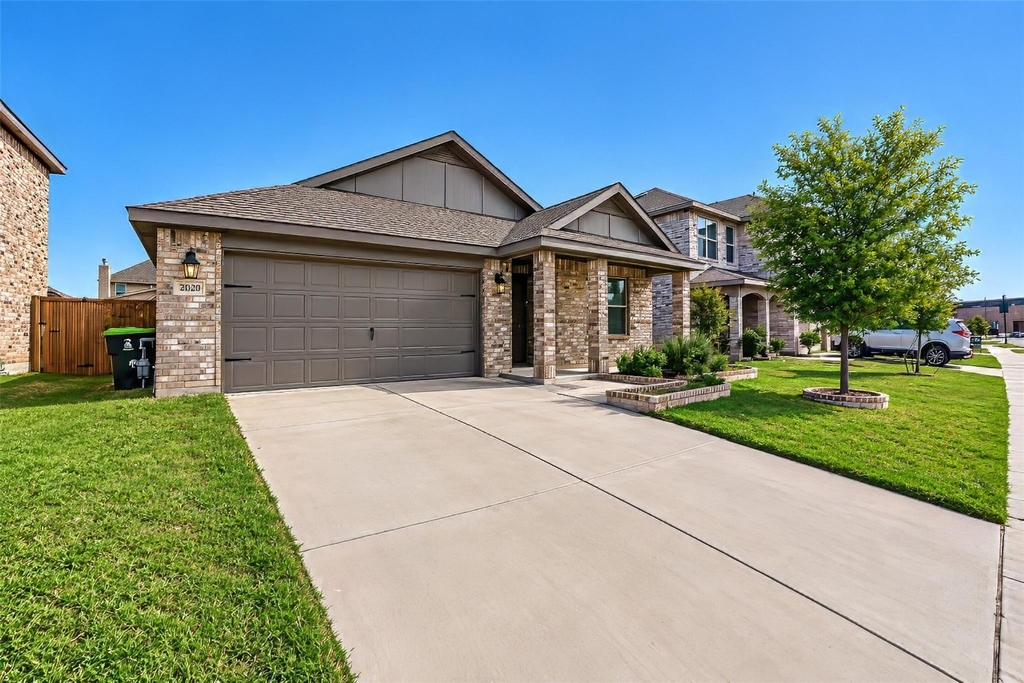 2020 Sun Star Drive - Photo 1