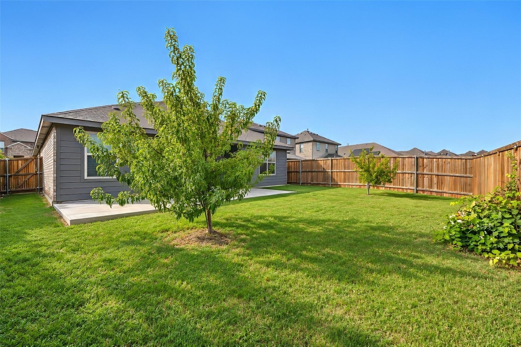 2020 Sun Star Drive - Photo 34