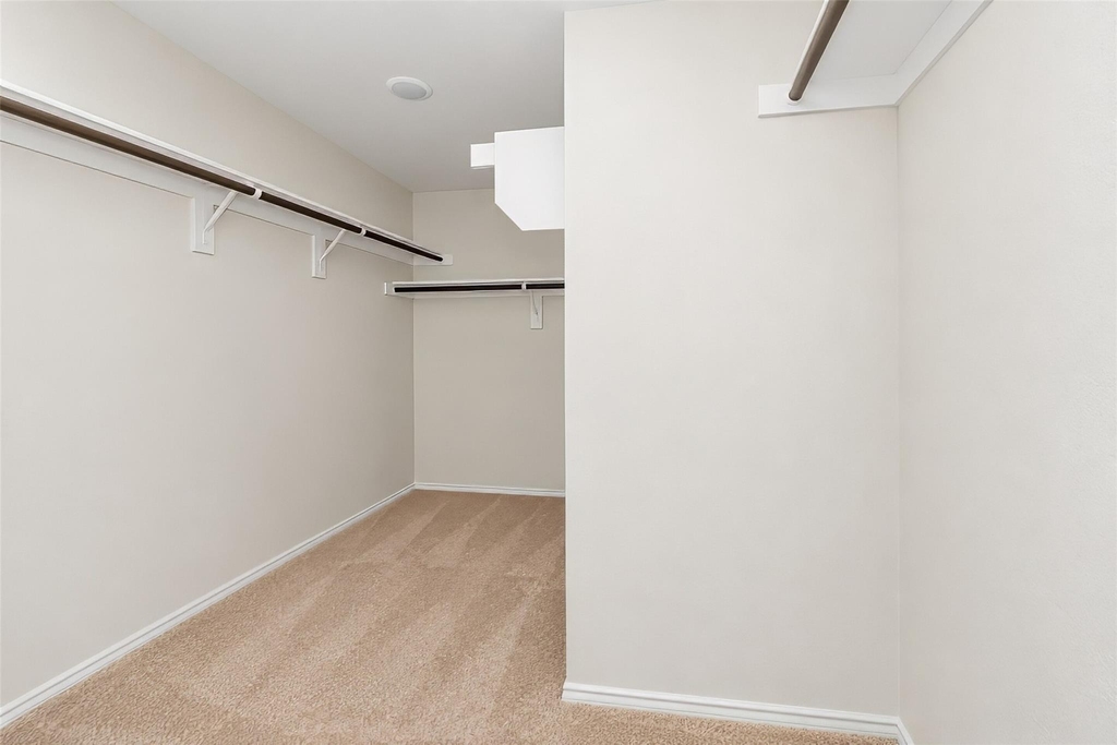 2020 Sun Star Drive - Photo 17