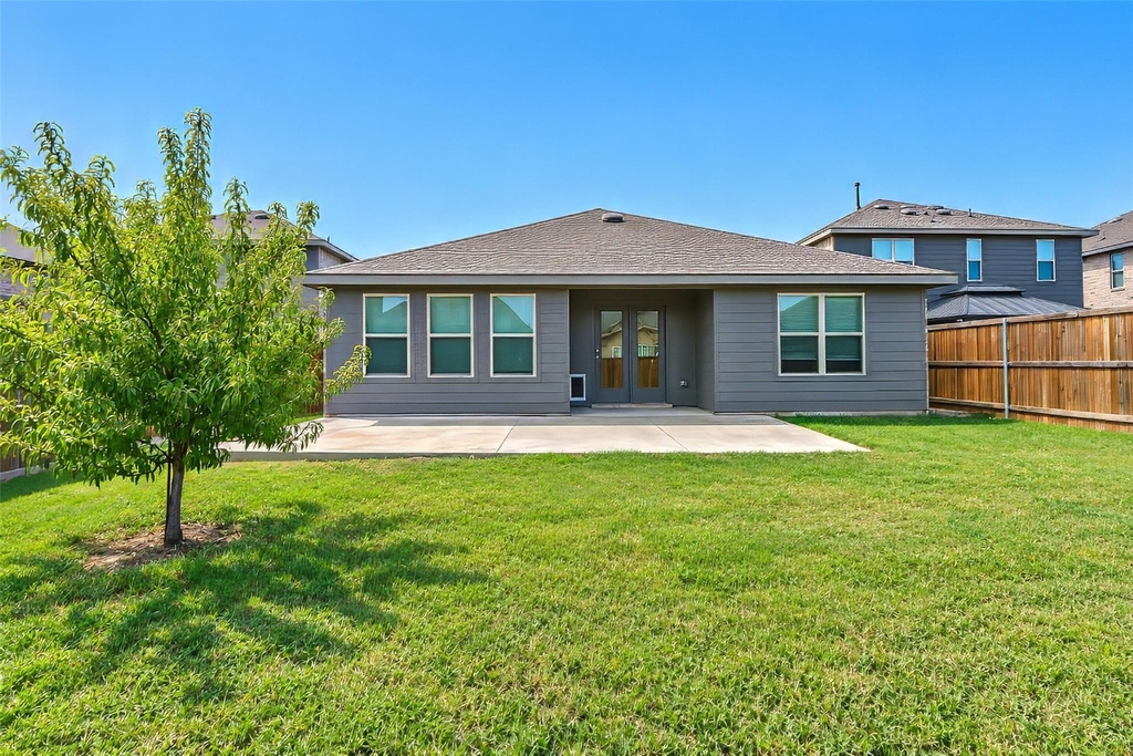 2020 Sun Star Drive - Photo 33