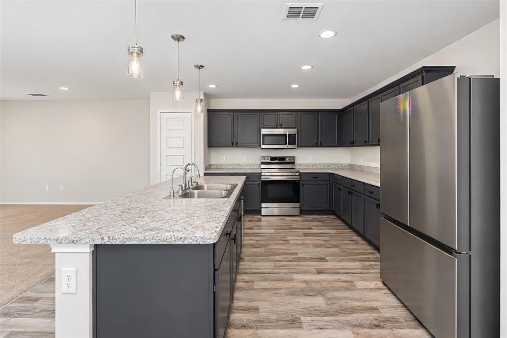 2020 Sun Star Drive - Photo 7