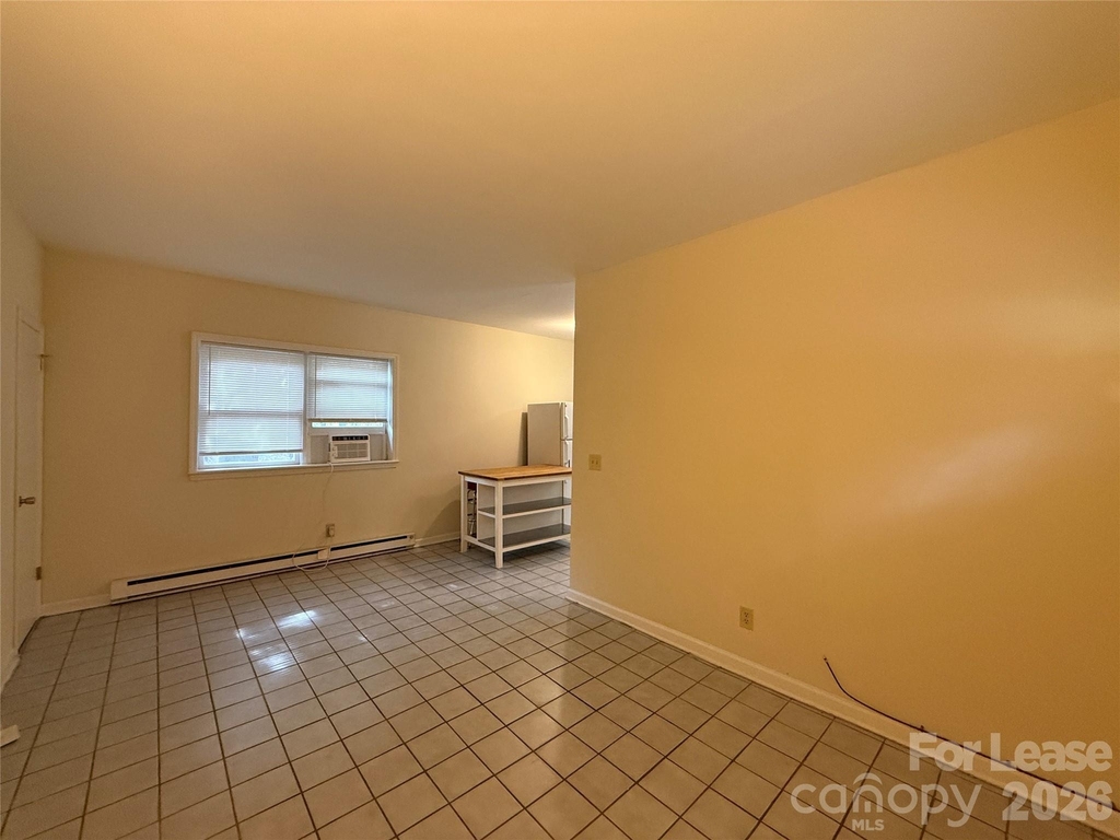 900 Lexington Avenue - Photo 1