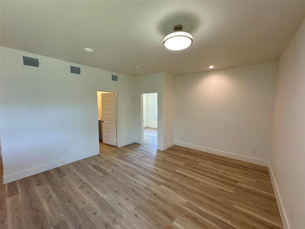 1599 Mingo Road - Photo 6
