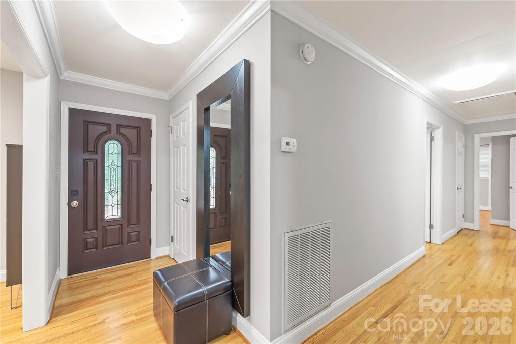 2600 E Providence Drive - Photo 4