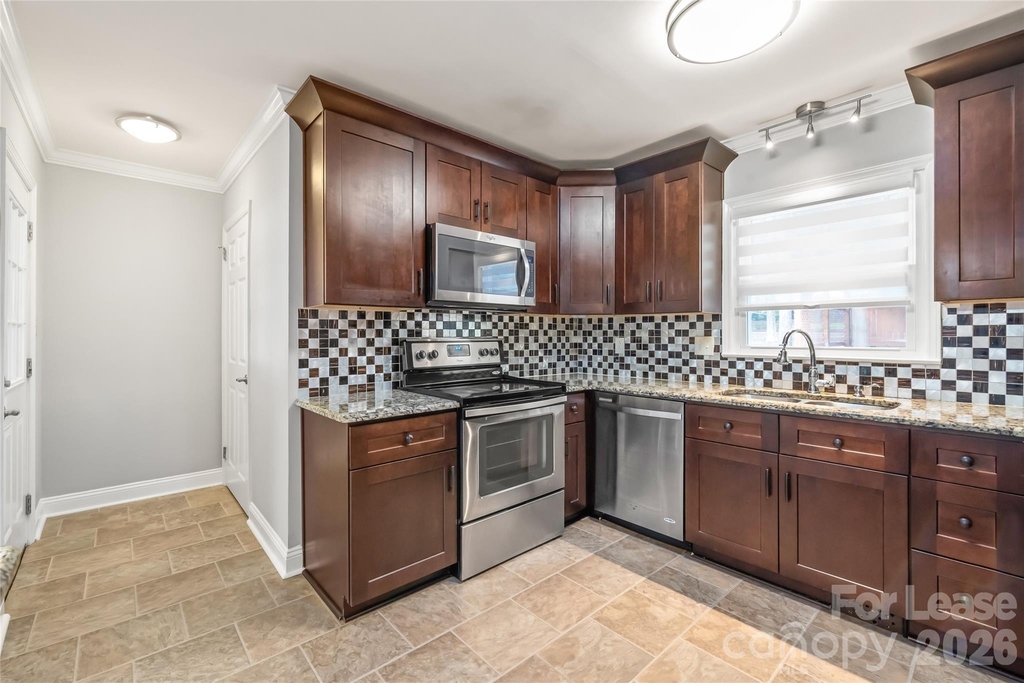 2600 E Providence Drive - Photo 15
