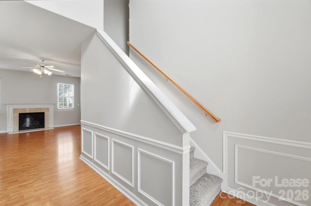 14801 Asheton Creek Drive - Photo 2